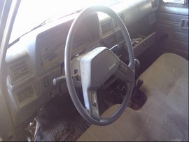 1988 TOYOTA TRUCK, STD CAB, MT, 4WD,  Z25043